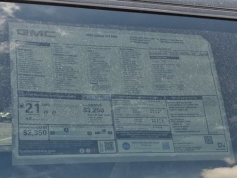 New 2026 GMC Acadia AT4 w/ Luxury Package AWD/4WD image 3