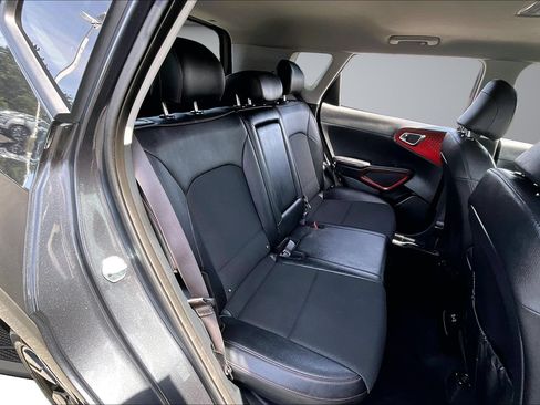 Used 2023 Kia Soul GT-Line FWD image 24