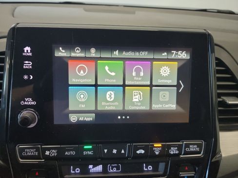 Used 2018 Honda Odyssey Touring image 22