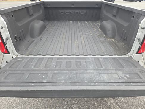 Used 2018 GMC Sierra 2500 Denali w/ Duramax Plus Package image 23