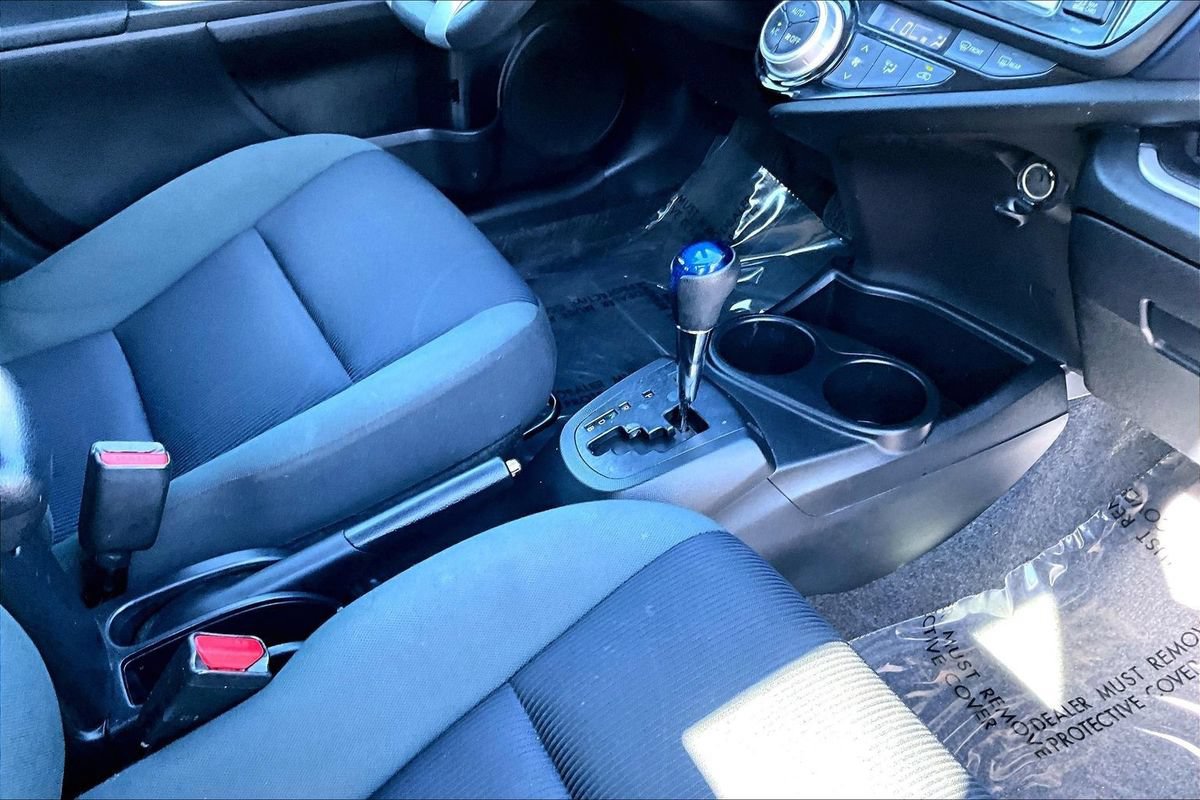 Used 2015 Toyota Prius C Three FWD image 32
