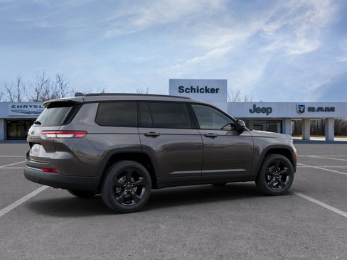 New 2025 Jeep Grand Cherokee L Altitude AWD/4WD image 26