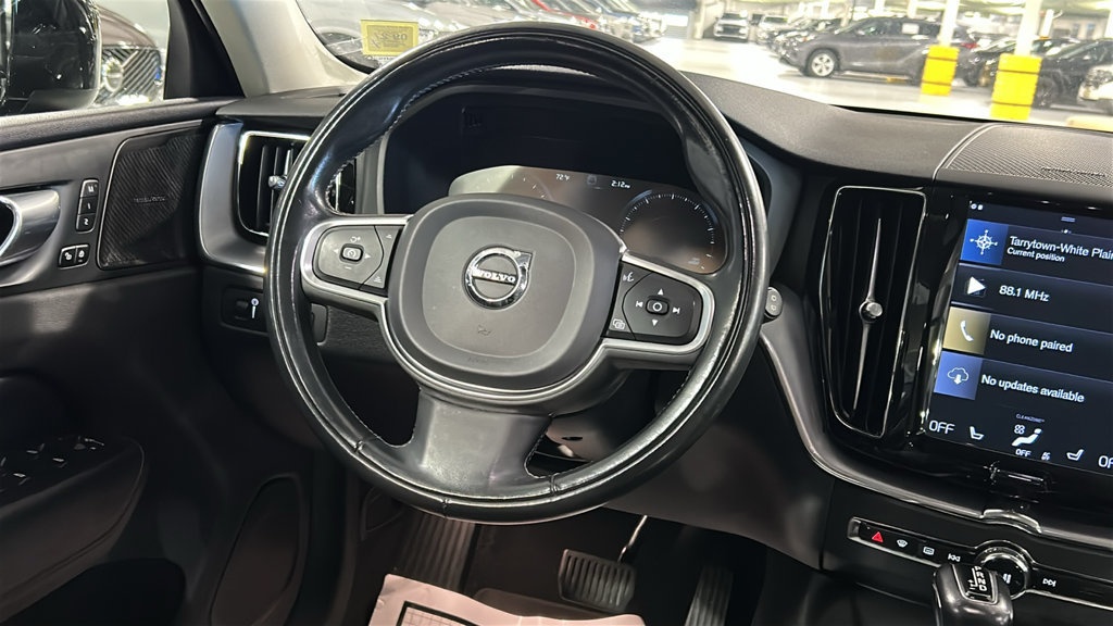 Used 2020 Volvo XC60 T5 Momentum w/ Protection Package Premier AWD/4WD image 23