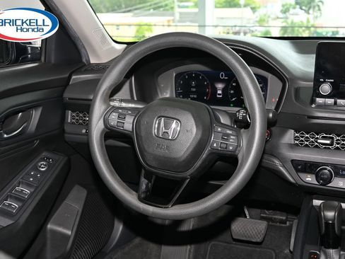 Used 2025 Honda Accord SE image 24