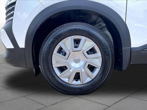 Certified 2026 Nissan Kicks S FWD image 11