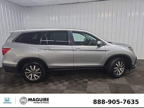 Used 2021 Honda Pilot EX image 2