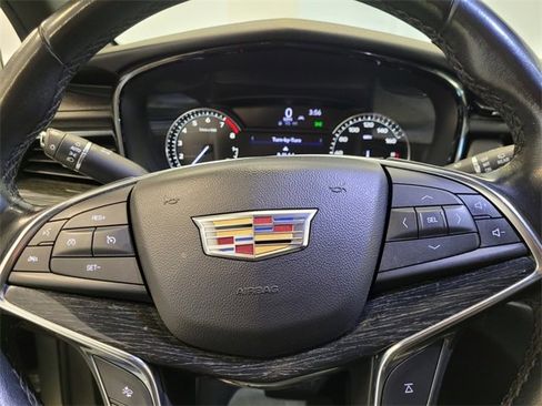 Used 2020 Cadillac XT5 Premium Luxury image 22