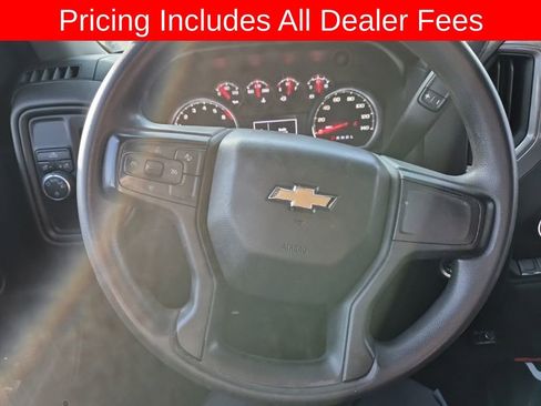 Used 2022 Chevrolet Silverado 1500 Custom RWD image 3