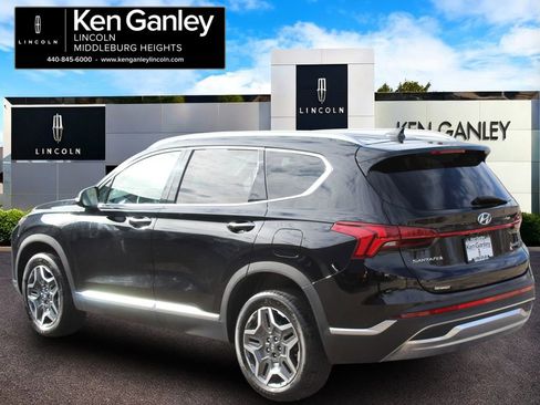 Used 2023 Hyundai Santa Fe SEL Convenience image 5