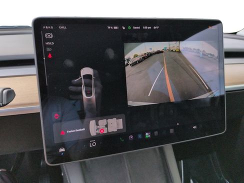 Used 2021 Tesla Model Y Long Range AWD/4WD image 16