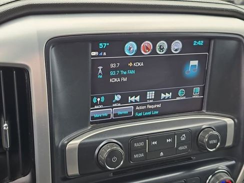 Used 2017 GMC Sierra 1500 SLT image 17