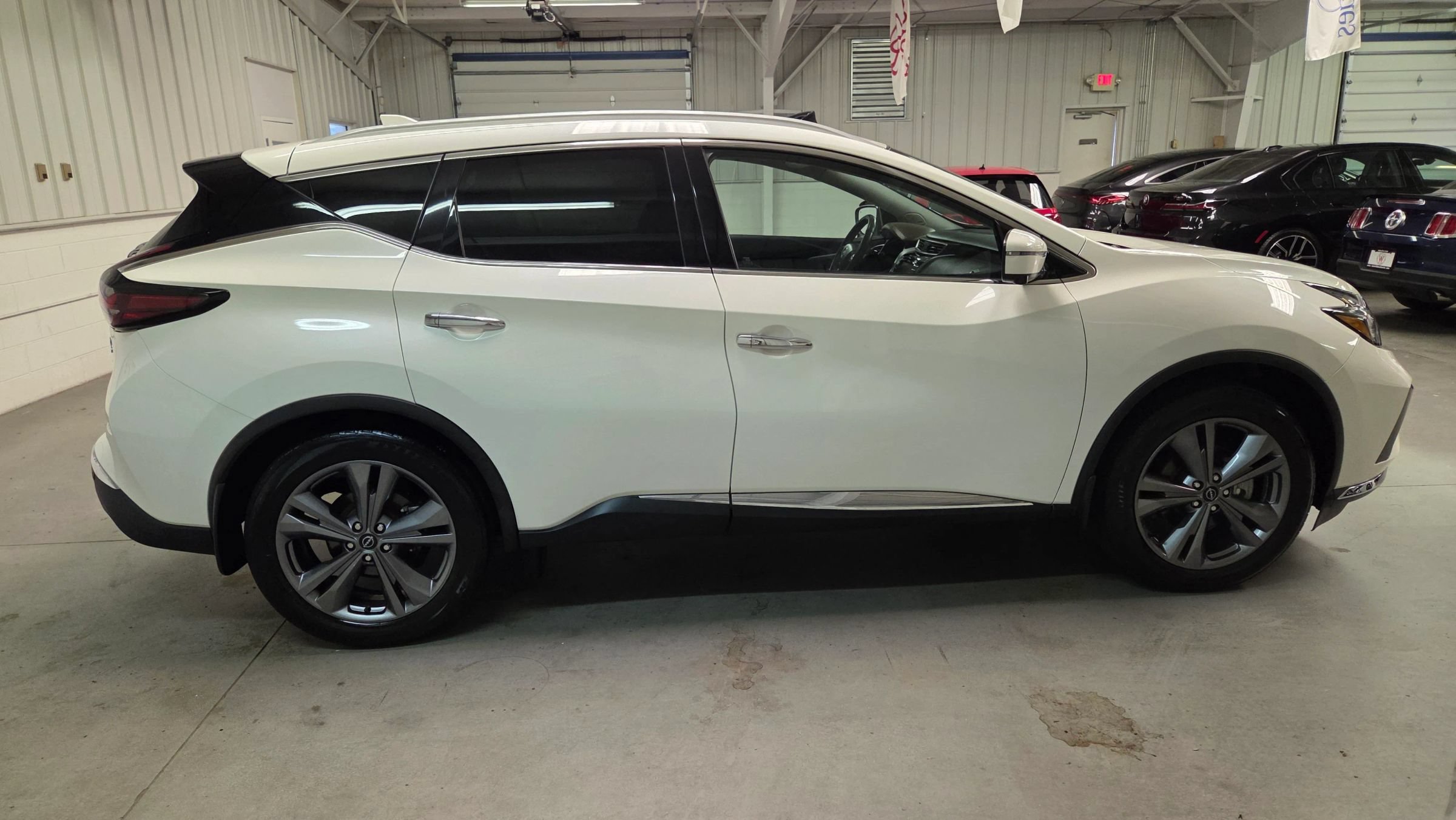 Used 2023 Nissan Murano Platinum w/ Cargo Package AWD/4WD image 9