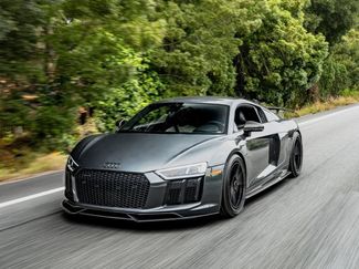 Used 2017 Audi R8 V10 AWD/4WD video 1