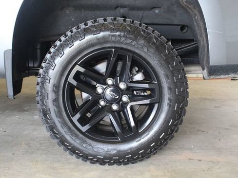 Used 2021 Chevrolet Silverado 1500 LT Trail Boss w/ Bed Protection Package AWD/4WD image 25