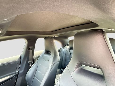 Used 2020 Mercedes-Benz CLA 250 w/ AMG Line image 25