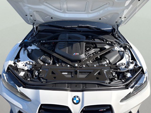 Used 2027 BMW M4 Coupe RWD image 21