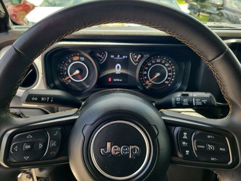 Used 2024 Jeep Wrangler Unlimited Sport AWD/4WD image 22