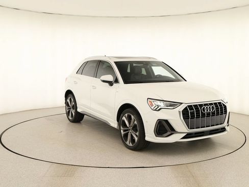 Used 2019 Audi Q3 2.0T Prestige AWD/4WD image 10