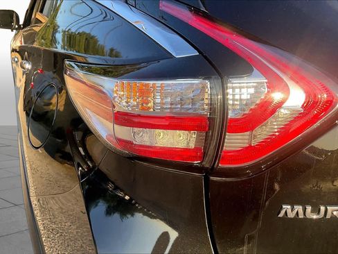 Used 2017 Nissan Murano SL w/ SL Technology Package FWD image 29