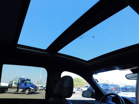 Used 2018 BMW X1 sDrive28i image 6