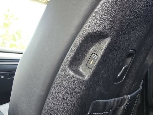 Used 2024 Kia Telluride LX FWD image 24