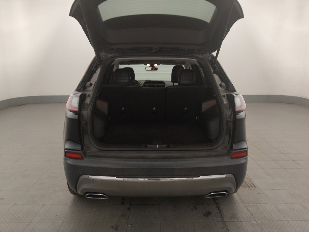 Used 2019 Jeep Cherokee Limited AWD/4WD image 29