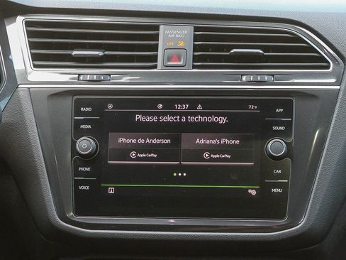 Used 2023 Volkswagen Tiguan SE R-Line image 15