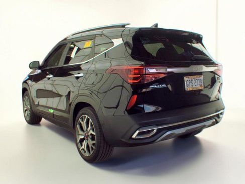 Used 2023 Kia Seltos SX AWD/4WD image 8