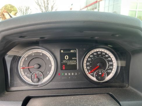 Used 2016 RAM 1500 Classic SLT image 5