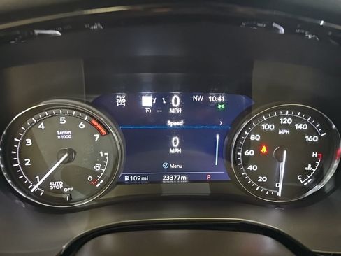 Certified 2023 Cadillac XT5 Premium Luxury w/ Technology Package AWD/4WD image 25