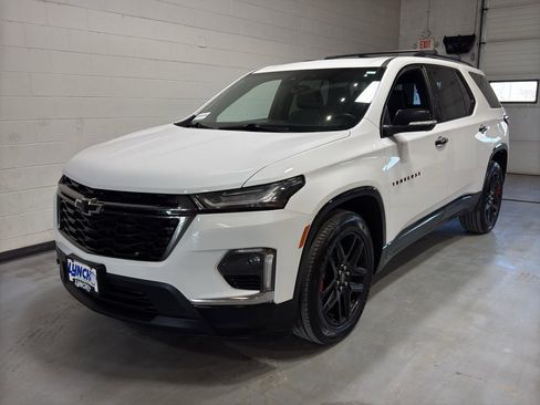 Used 2022 Chevrolet Traverse Premier w/ Redline Edition image 43