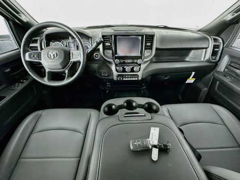 New 2026 RAM 2500 Tradesman AWD/4WD image 9