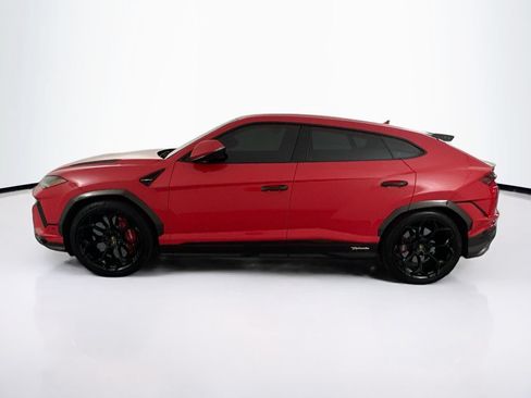 Used 2023 Lamborghini Urus Performante AWD/4WD image 8