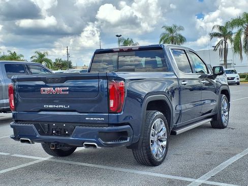 Used 2023 GMC Sierra 1500 Denali w/ Denali Reserve Package AWD/4WD image 7