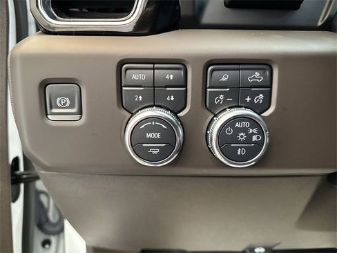 Certified 2023 GMC Sierra 1500 Denali w/ Denali Reserve Package image 35