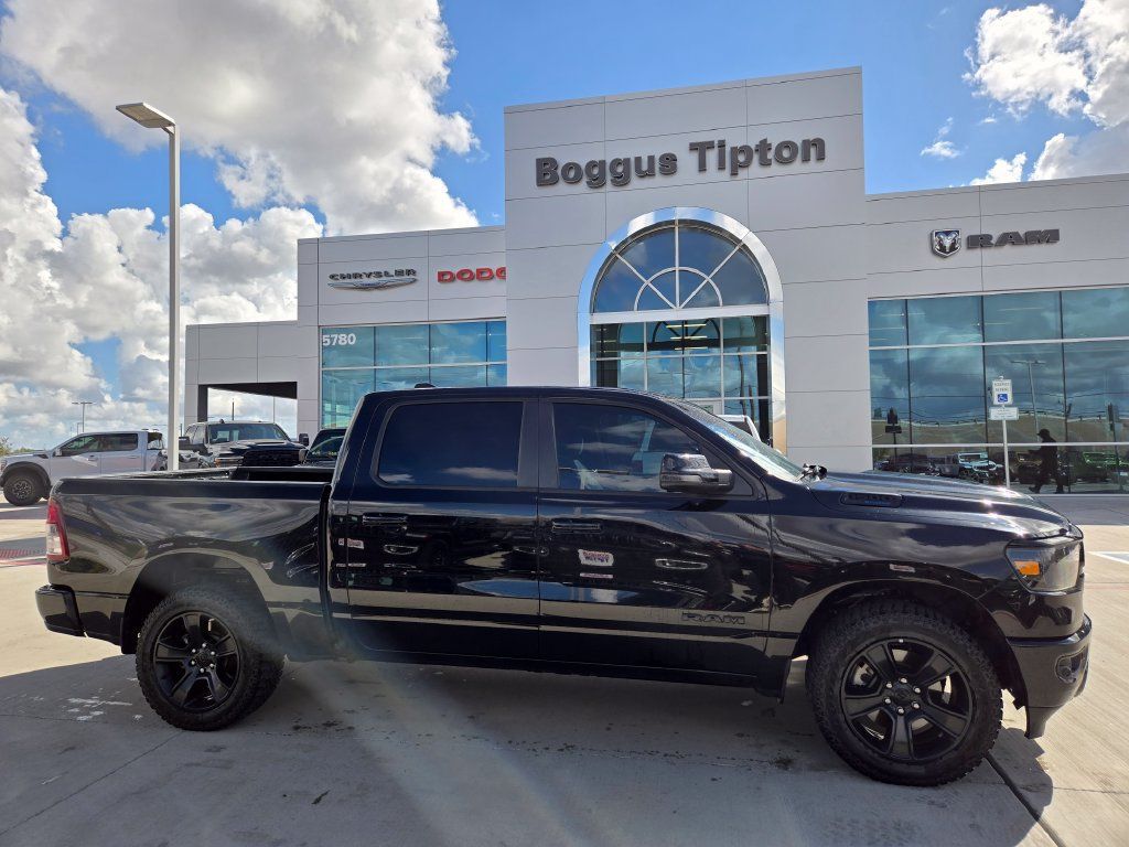 Used 2023 RAM 1500 Lone Star AWD/4WD image 2