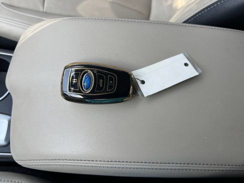 Used 2019 Subaru Ascent Limited AWD/4WD image 27