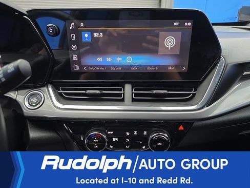 Used 2026 Chevrolet Trax ACTIV w/ Driver Confidence Package FWD image 21