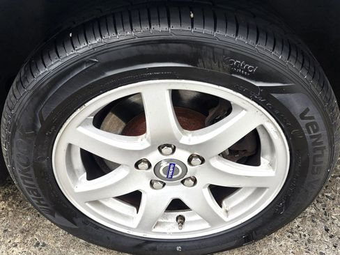 Used 2009 Volvo V70 image 27