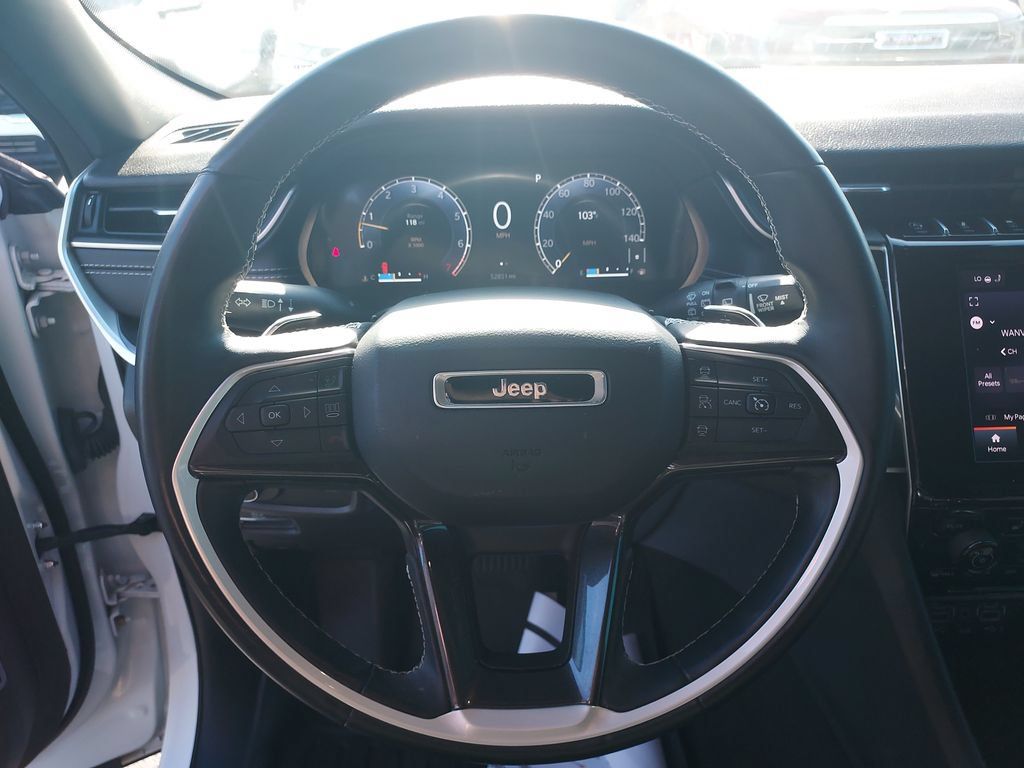 Used 2021 Jeep Grand Cherokee L Laredo AWD/4WD image 17