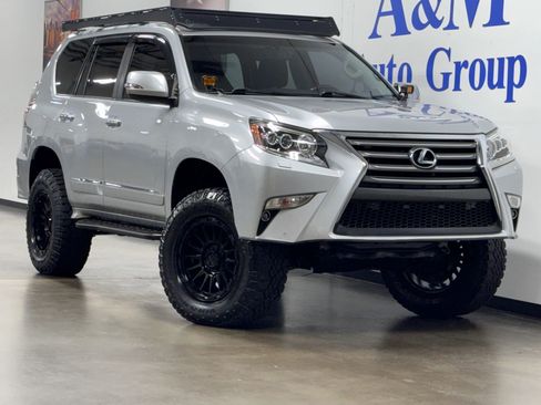 Used 2018 Lexus GX 460 image 1