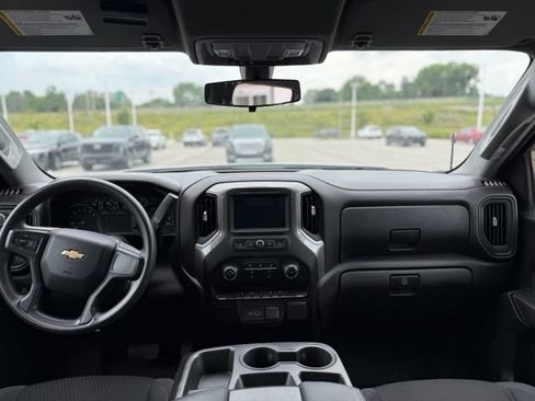 Used 2021 Chevrolet Silverado 1500 Custom AWD/4WD image 4
