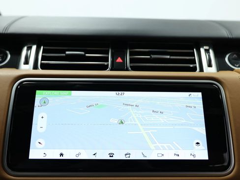 Used 2022 Land Rover Range Rover Long Wheelbase Autobiography image 26