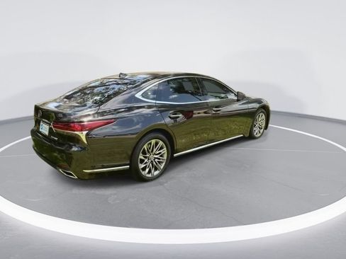 Used 2019 Lexus LS 500 w/ Accessory Package (Z2) RWD image 8