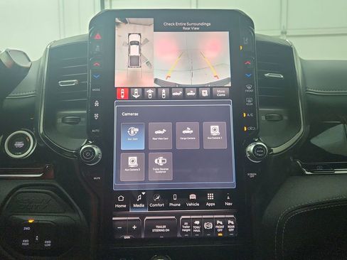 New 2026 RAM 2500 Limited image 25