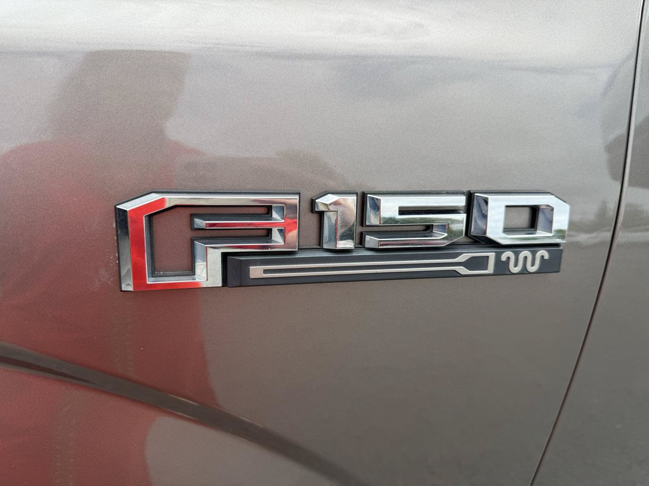 Used 2019 Ford F150 King Ranch w/ Equipment Group 601A Luxury AWD/4WD image 48