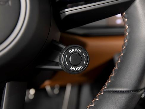 Certified 2026 Porsche 911 GT3 RWD image 33