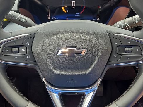 New 2026 Chevrolet Trax LT FWD image 12