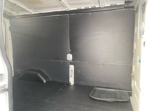 Used 2019 Ford Transit 150 148 Medium Roof image 18