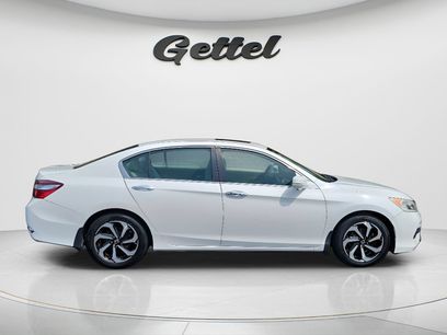 Used 2017 Honda Accord EX